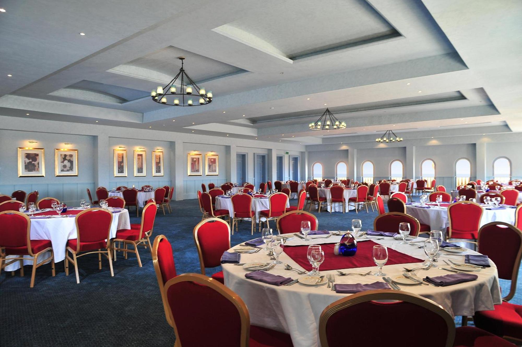 Strand Beach Resort Taba Exterior foto The Long Room at Lord's